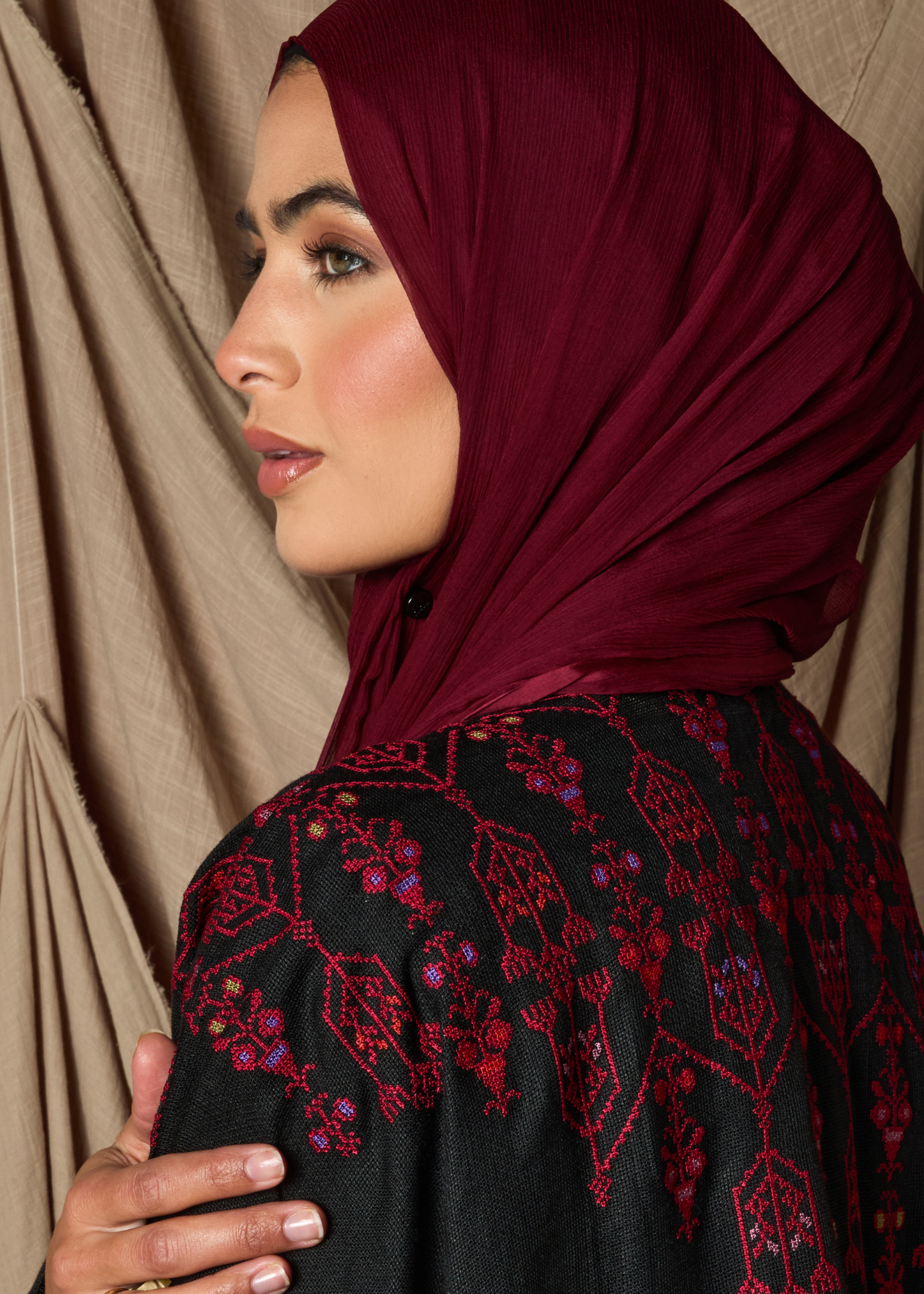 Tatreez Open Abaya - Final Sale
