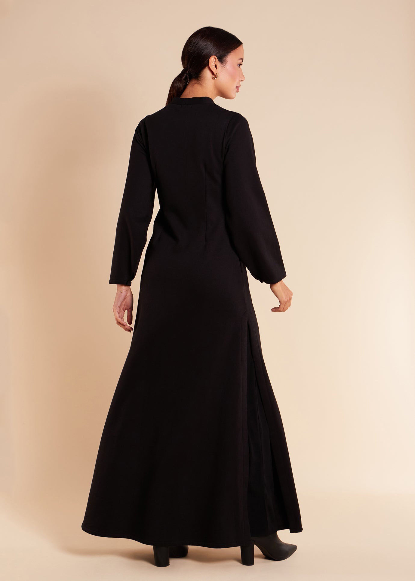 Slim Silhouette Cover Up Black - Final Sale