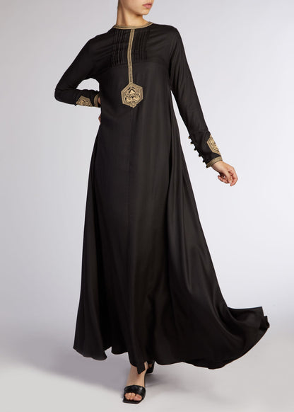 Tayaat Abaya