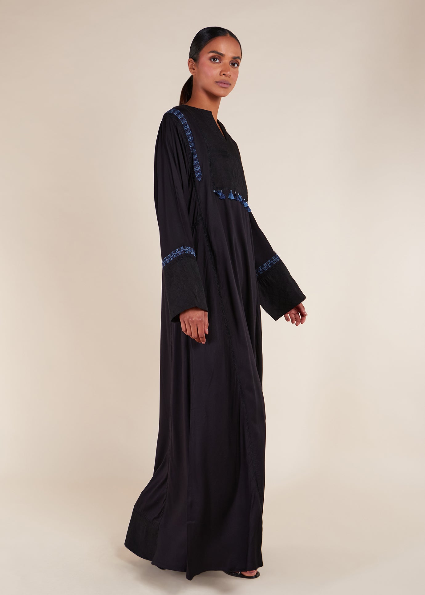 Tatreez & Tassels Abaya - Final Sale