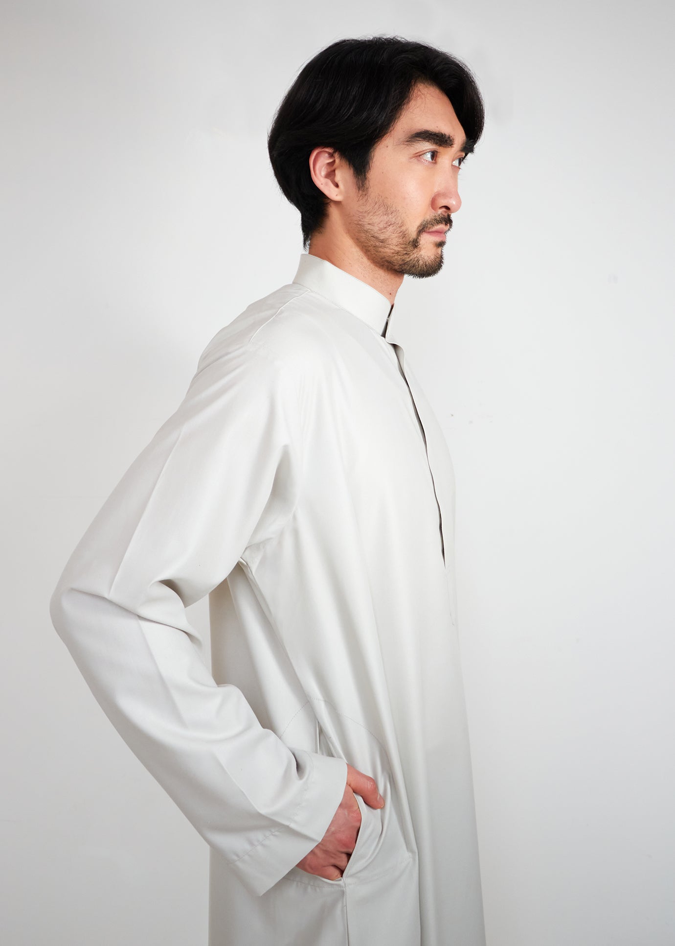 Classic Thobe Off-White