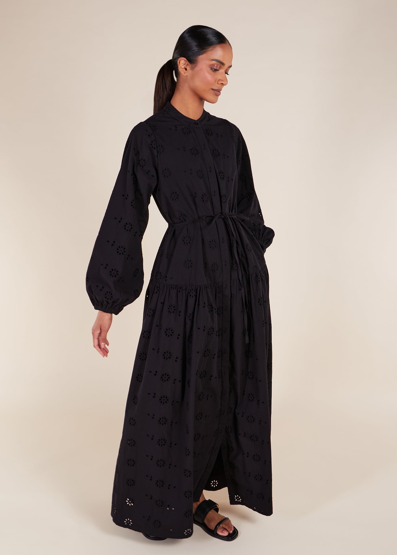 Broderie Maxi Black - Final Sale