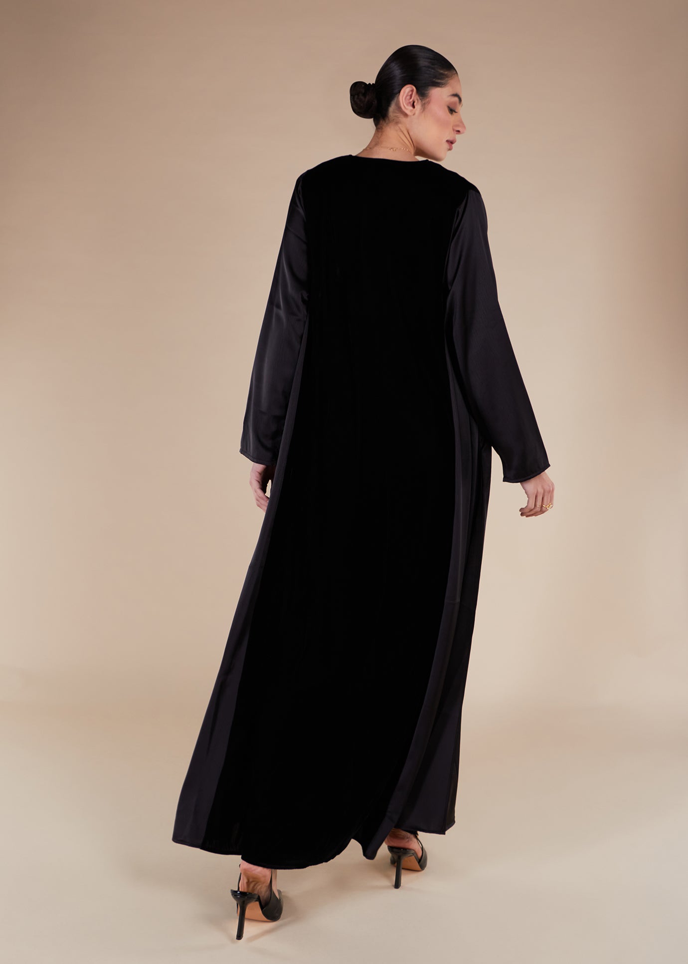 Velvet Panel Open Abaya - Final Sale
