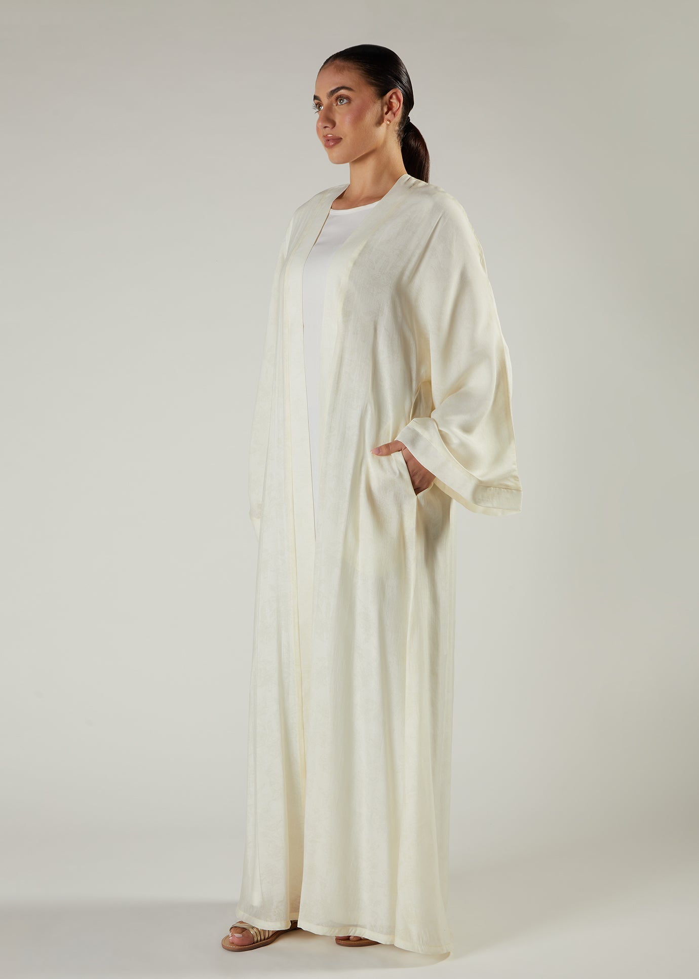 Cotton Peony Open Abaya