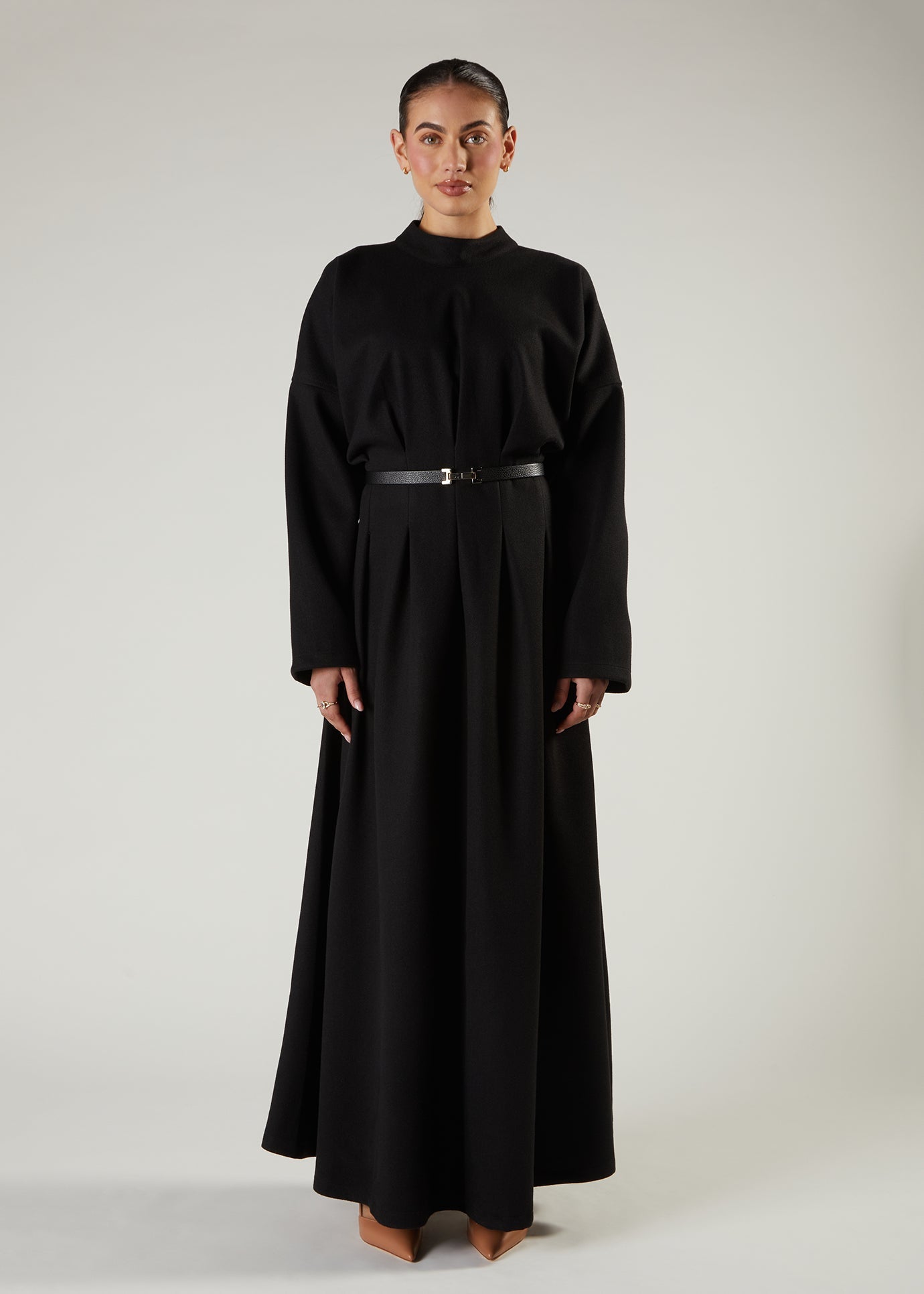 Shutter Pleat Abaya Black