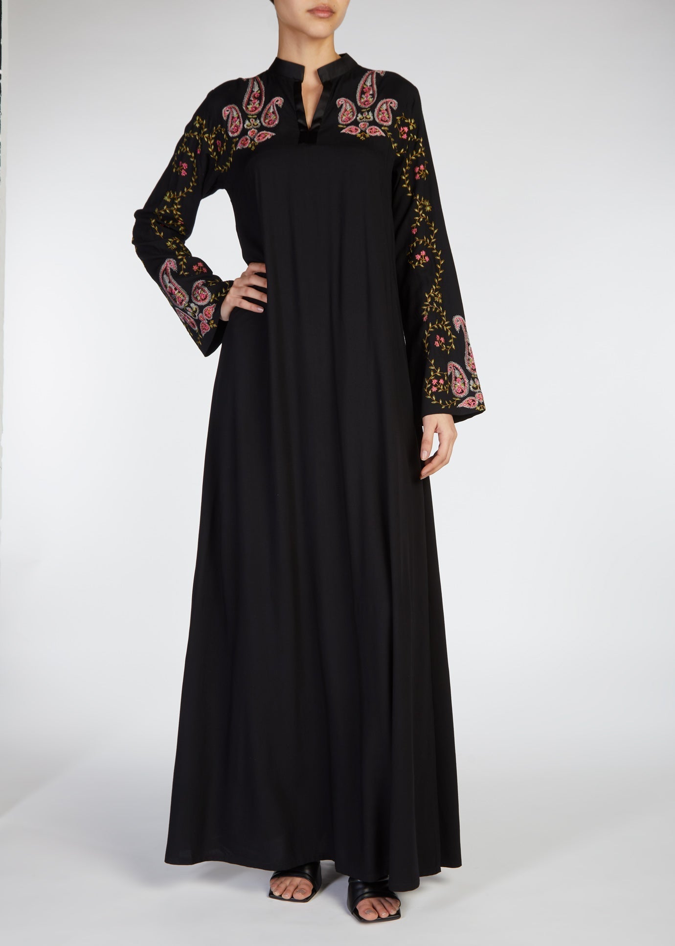 Pink Paisley Abaya
