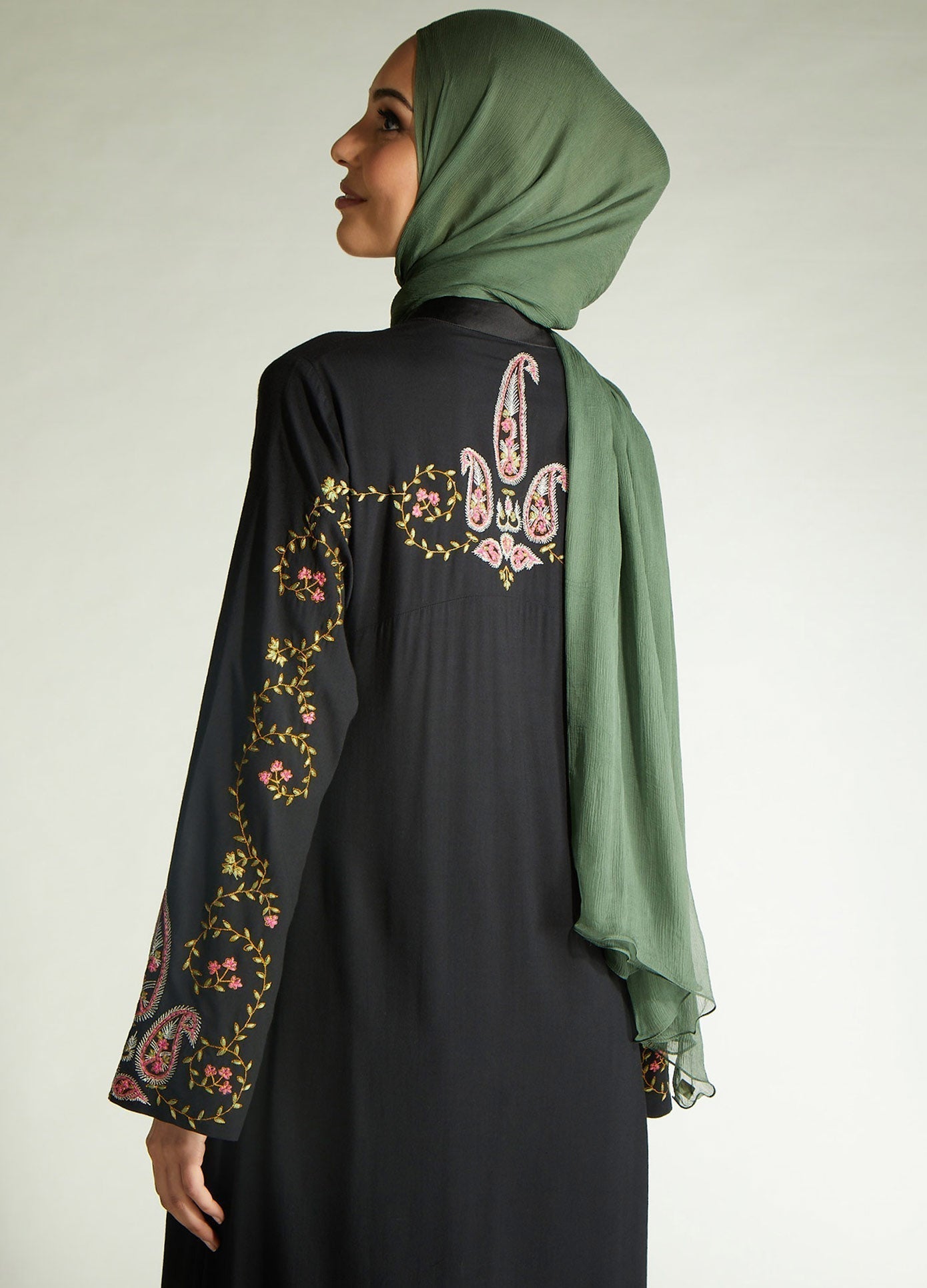 Pink Paisley Abaya