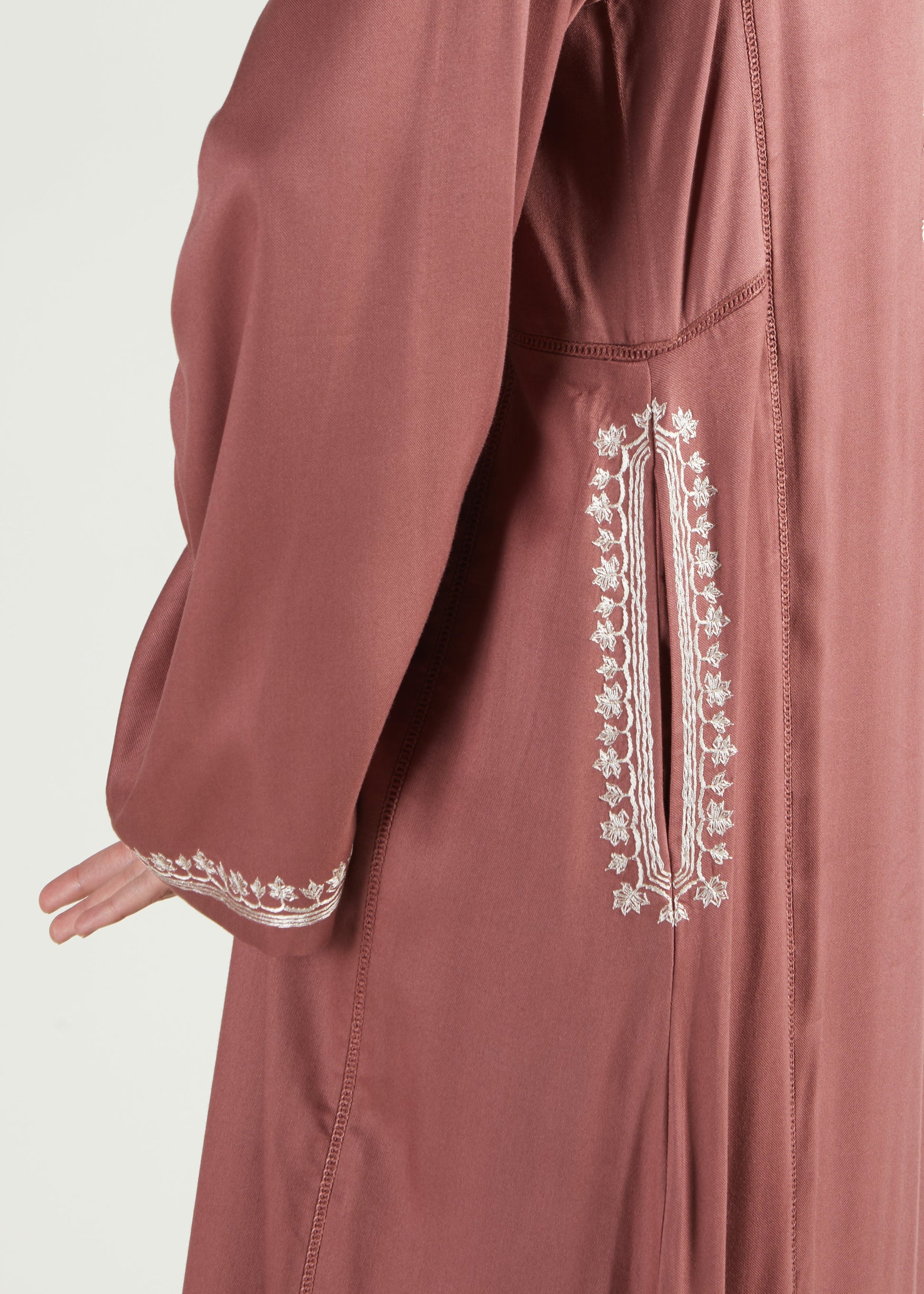 Rayyan Abaya