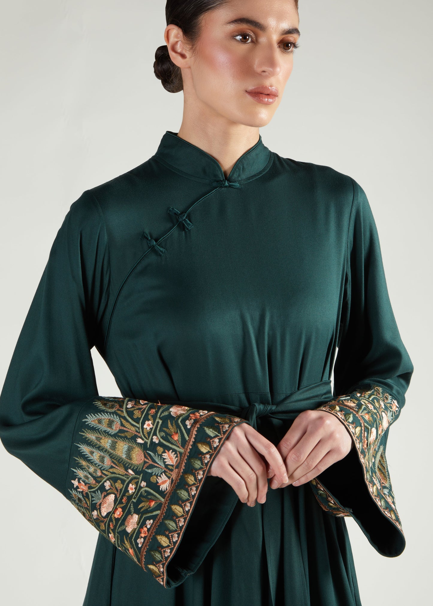Behzad Abaya Green