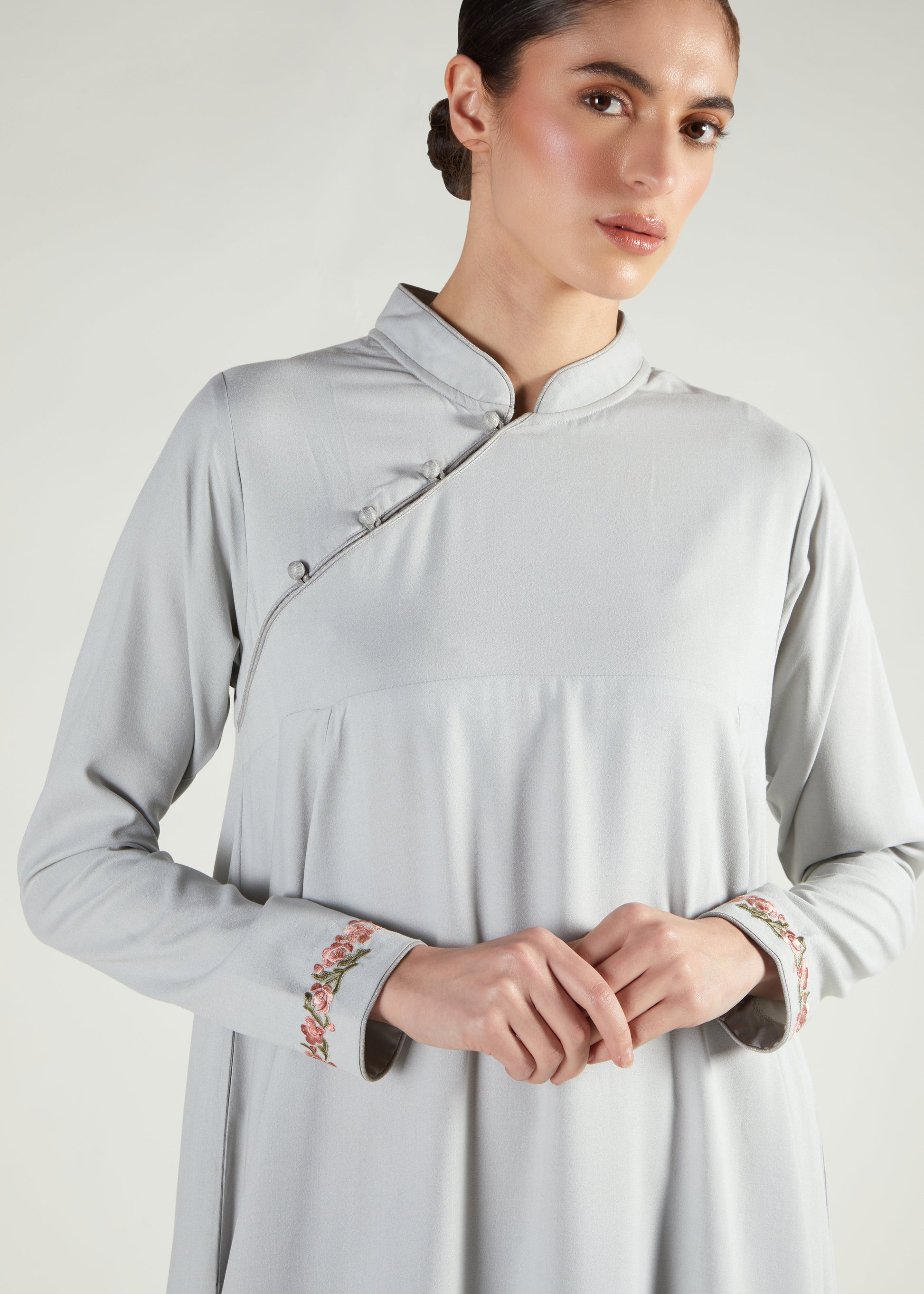 Mirha Abaya Sage
