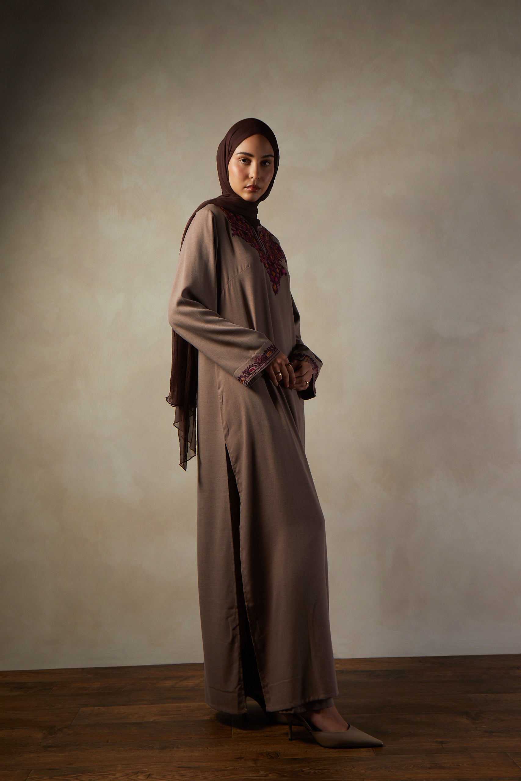 Chinar Abaya