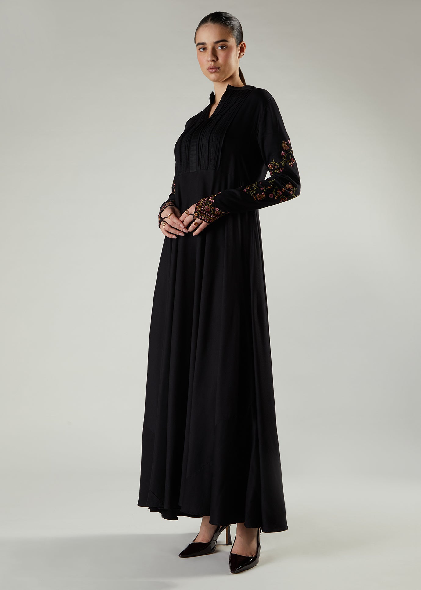 Zahra Abaya