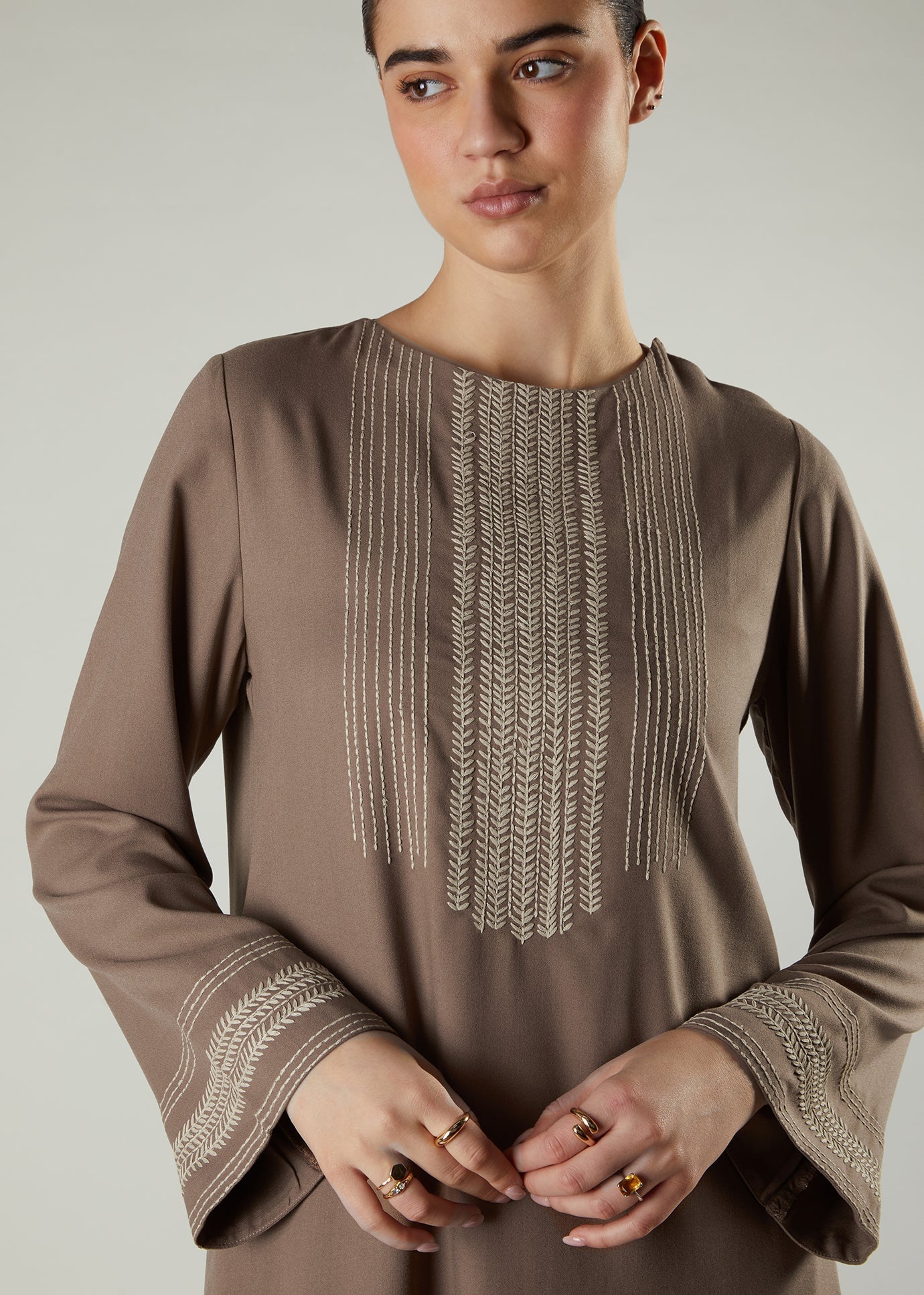 Herringbone Stitch Abaya