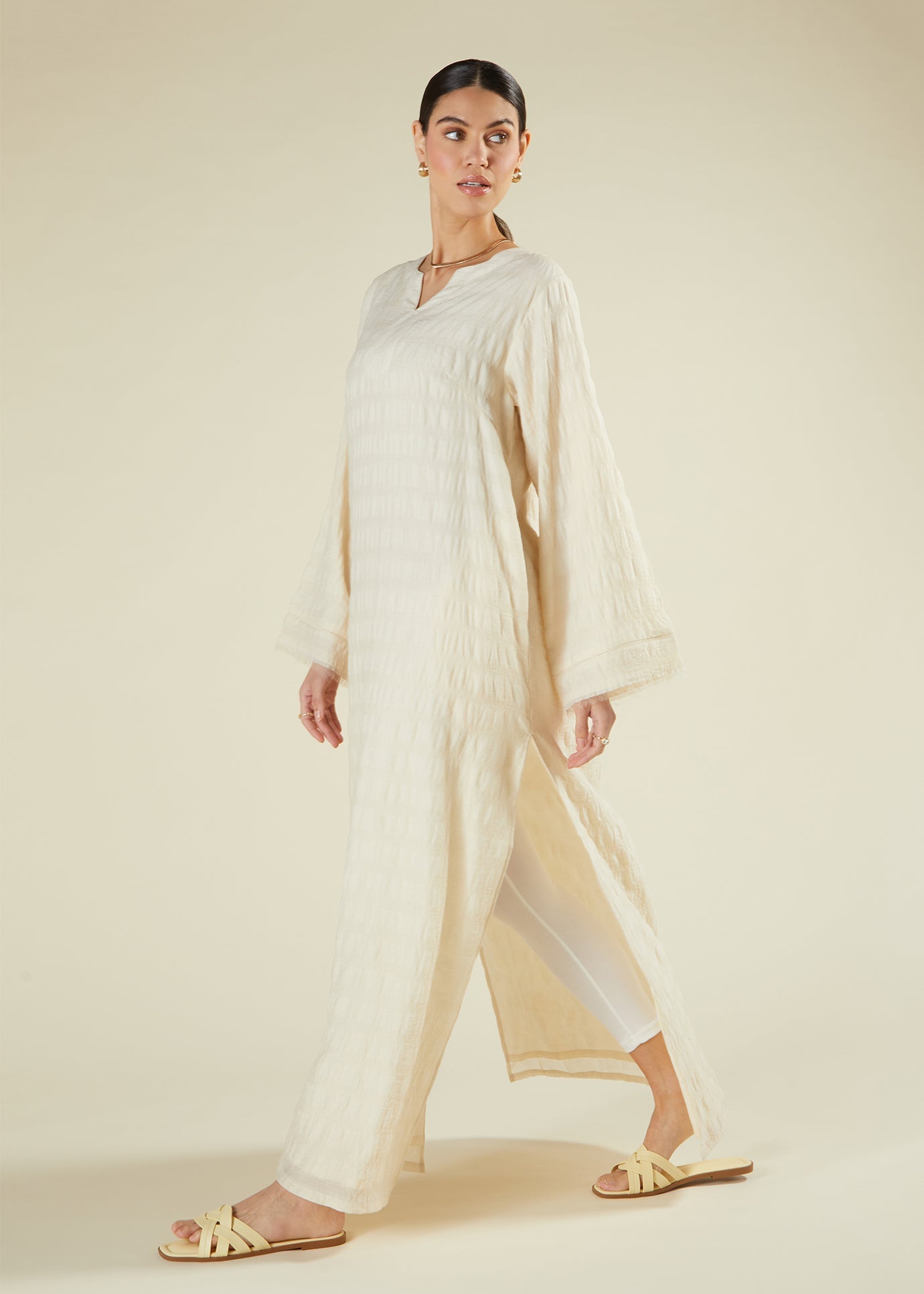 Textured Abaya Cream