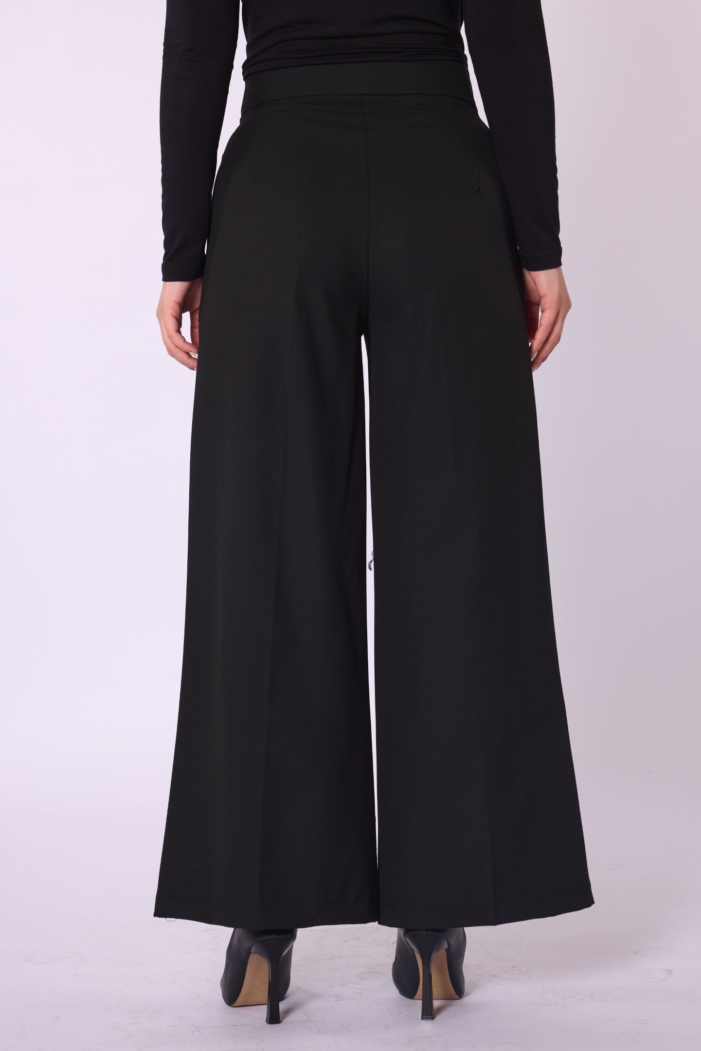 Wide Leg Pants With Pockets