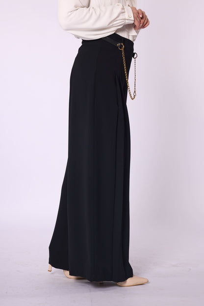 Chain Belt Pleated Relaxed Fit Pants