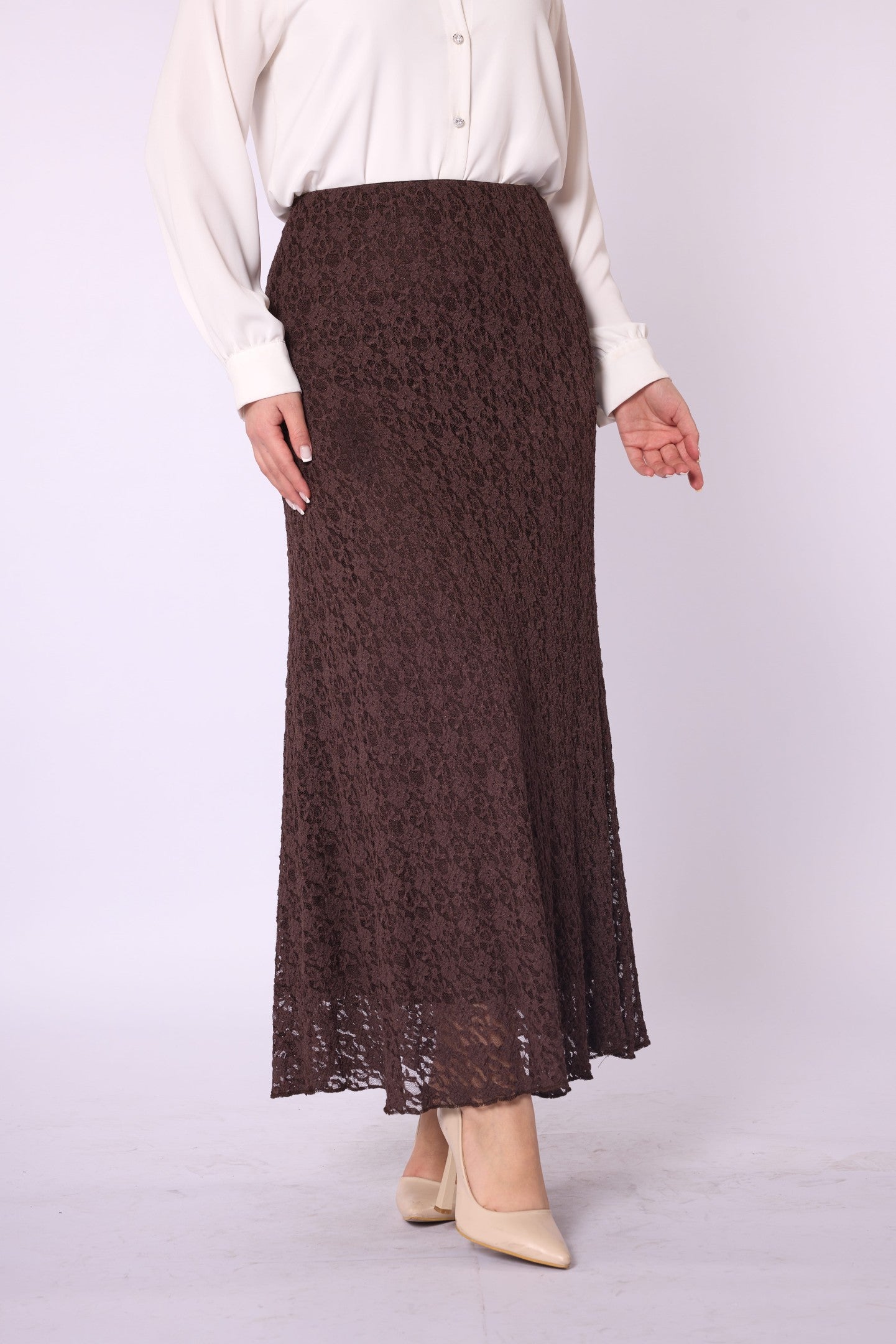 Elastic Waist Chiffon Skirt with Lace Detail