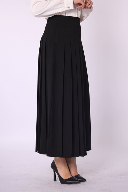 Zip-Up Pleated Maxi Skirt