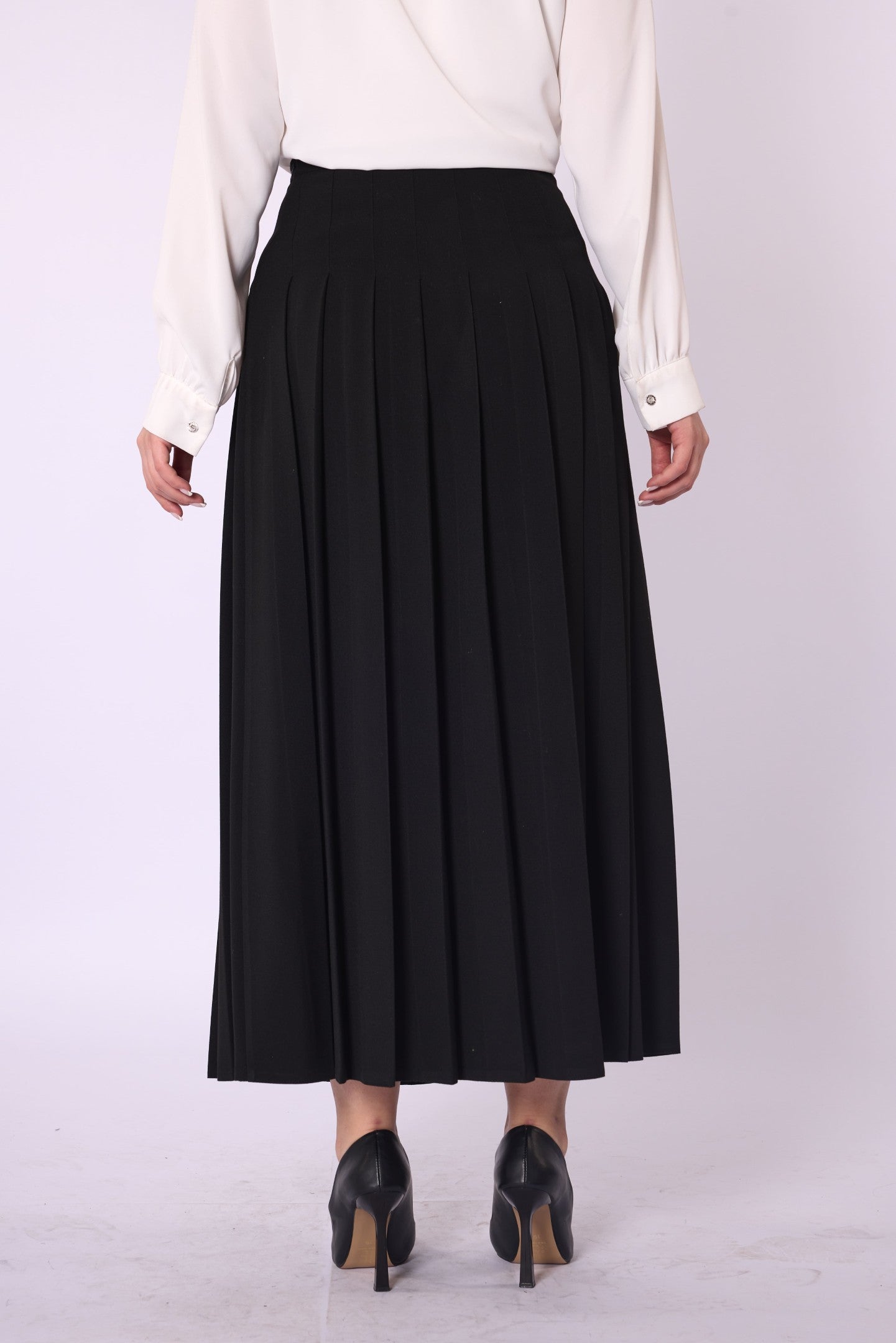 Zip-Up Pleated Maxi Skirt