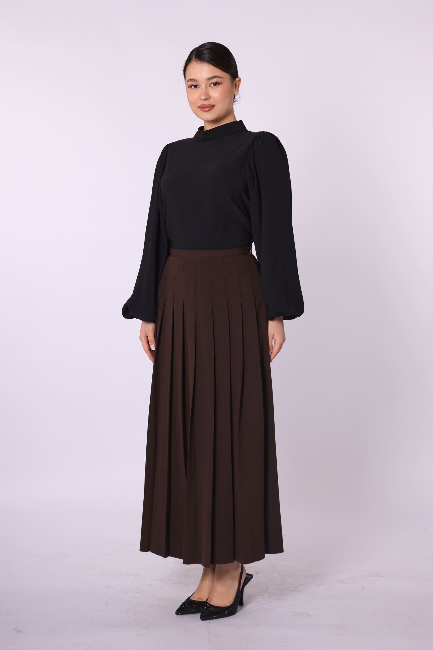Zip-Up Pleated Maxi Skirt