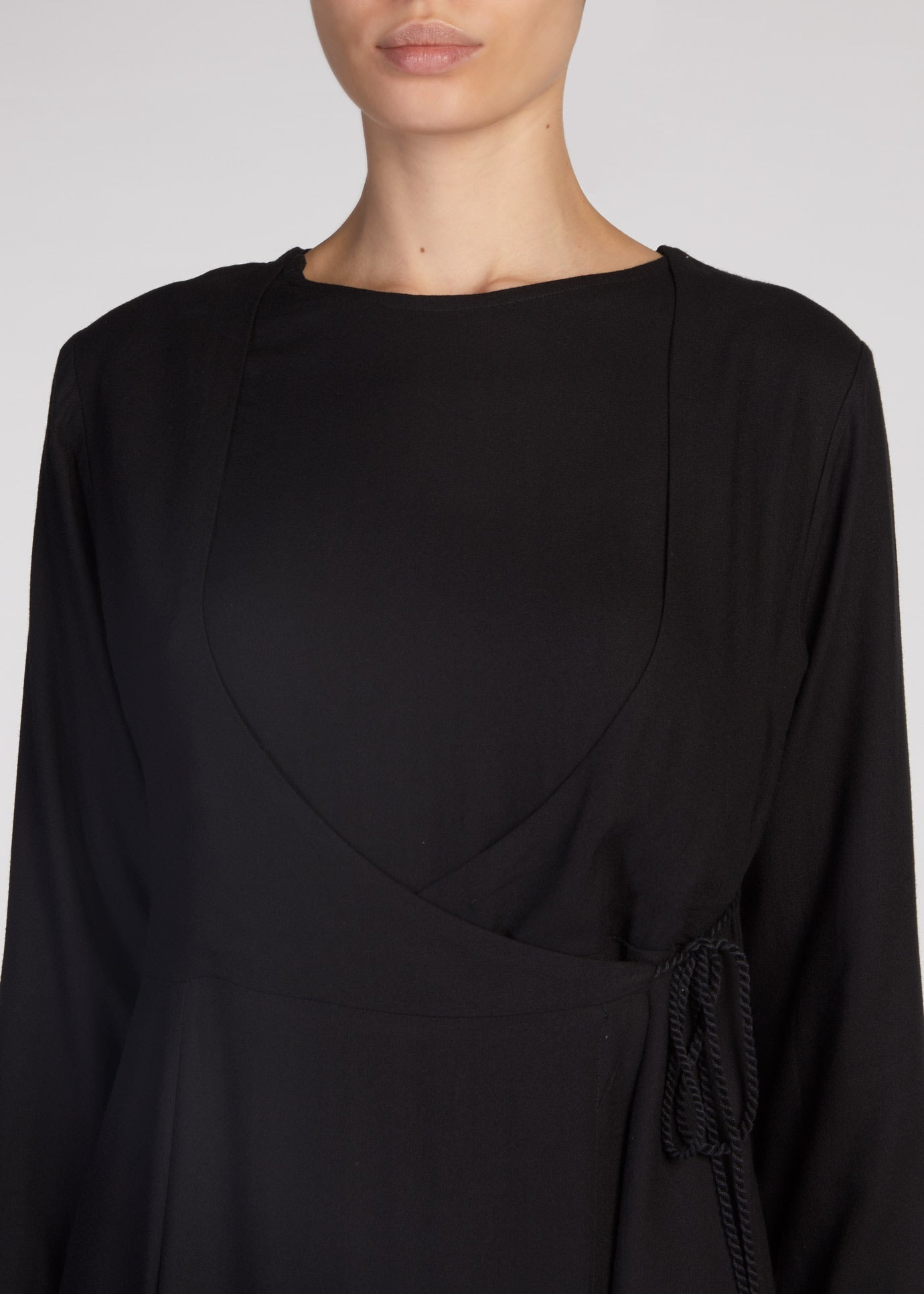Black Wrap Abaya