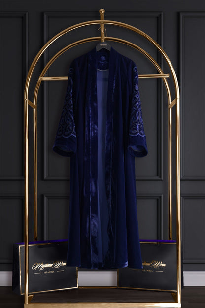 Muslima Navy Blue Velvet Abaya