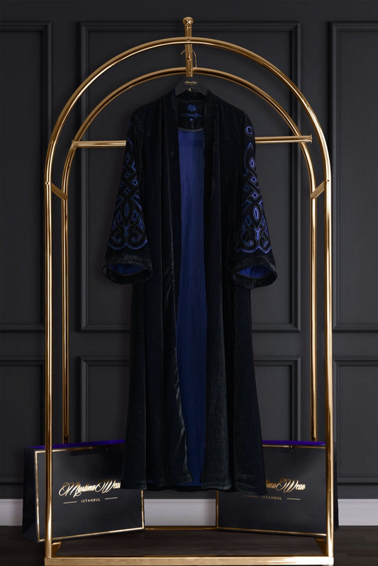 Muslima Violet Blue Velvet Abaya