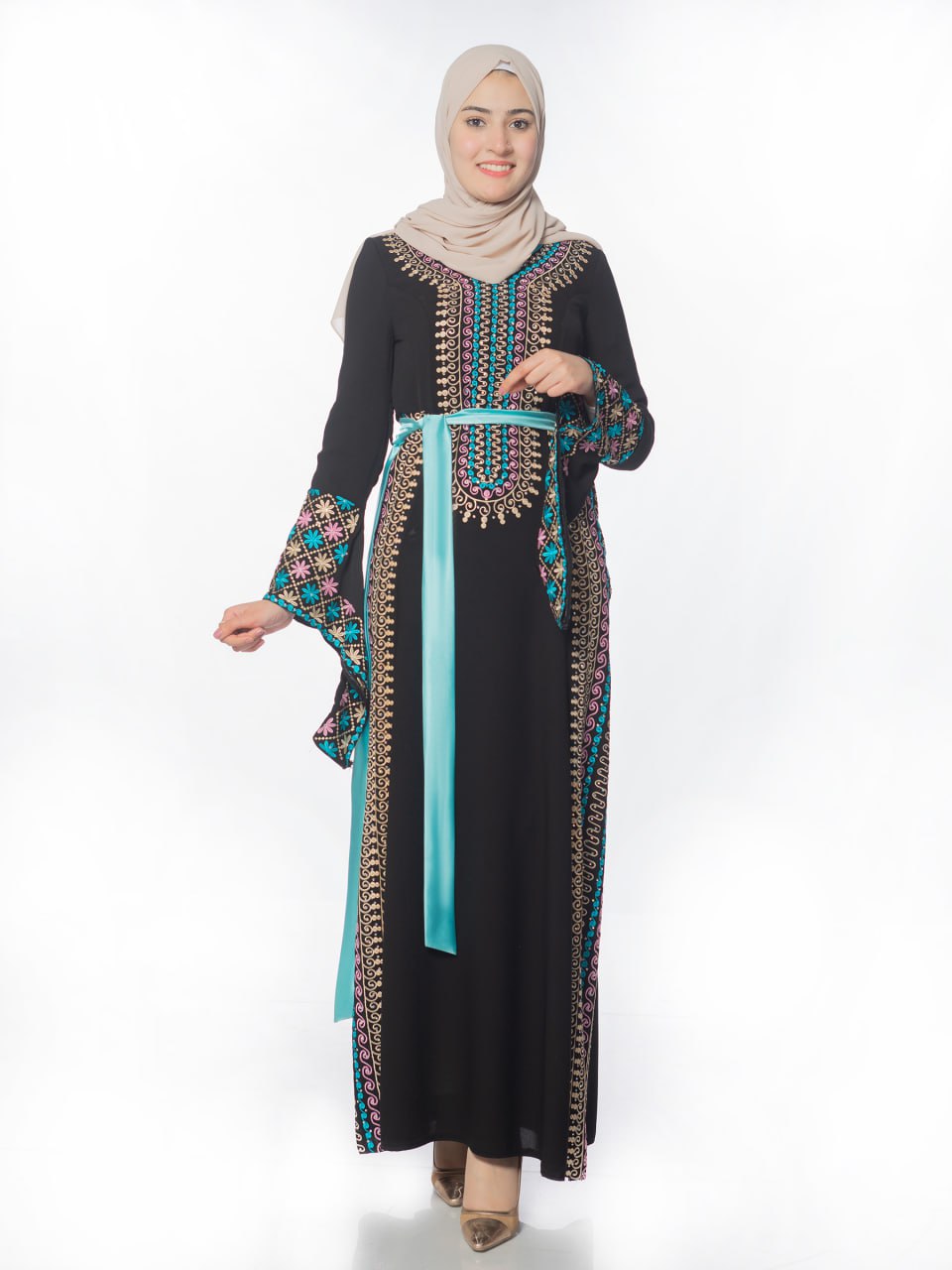 Elegant Traditional Thob