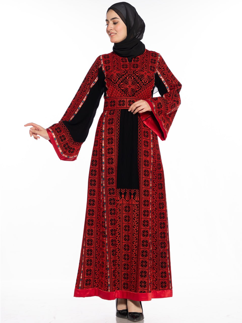 Embroidered thob