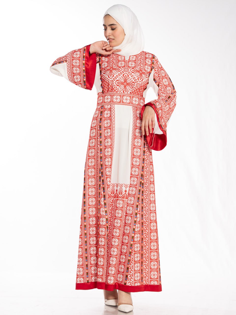 Embroidered thob