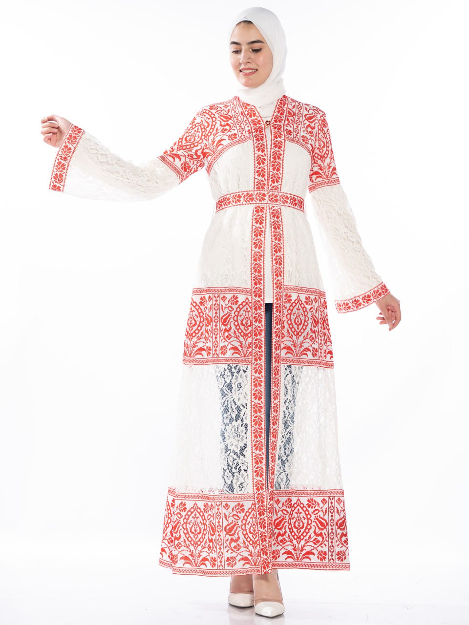 Embroidered bisht