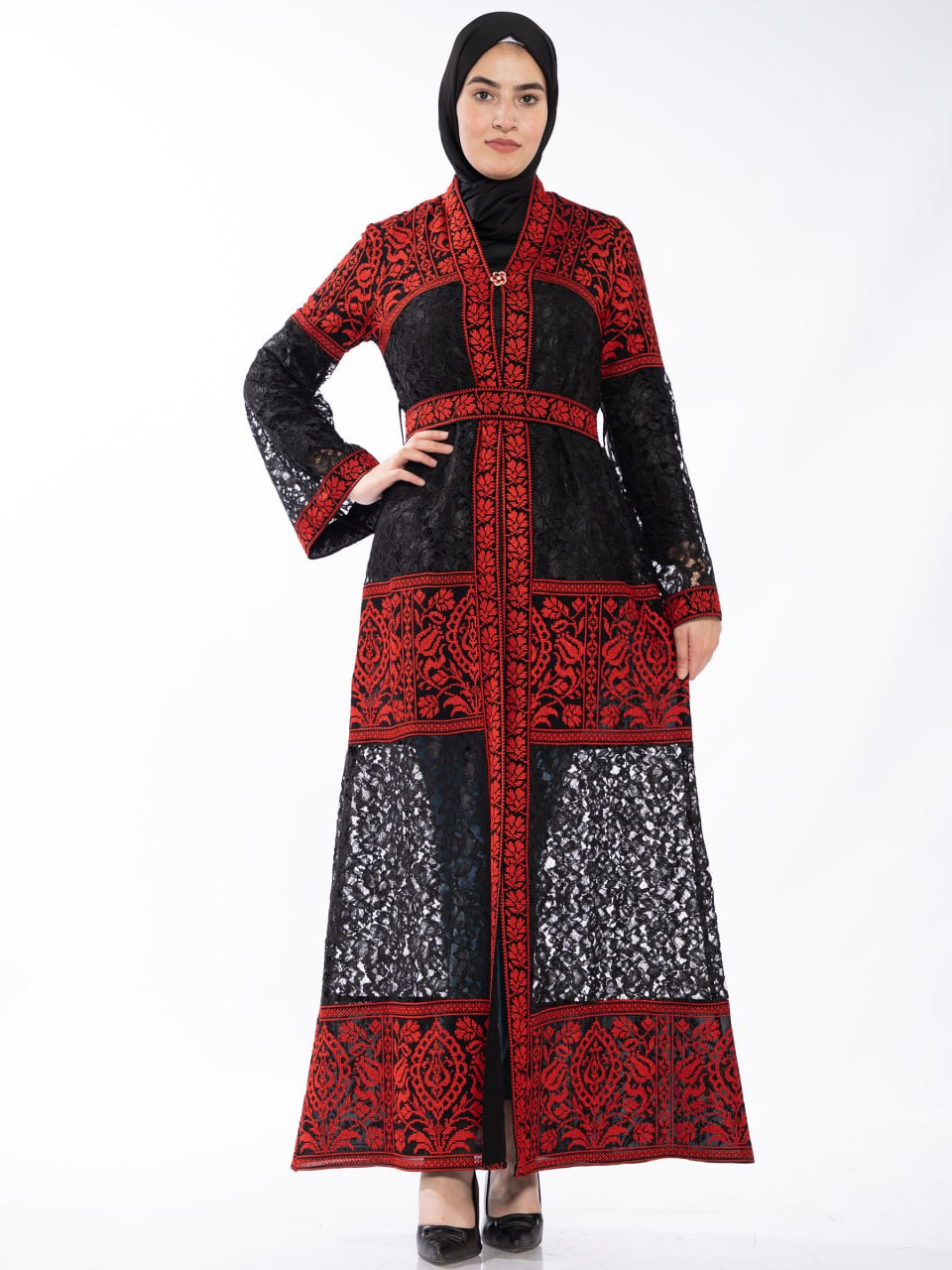 Embroidered bisht