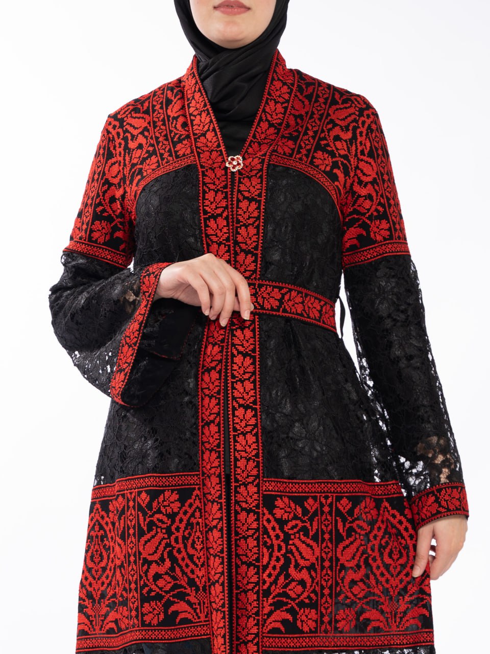 Embroidered bisht