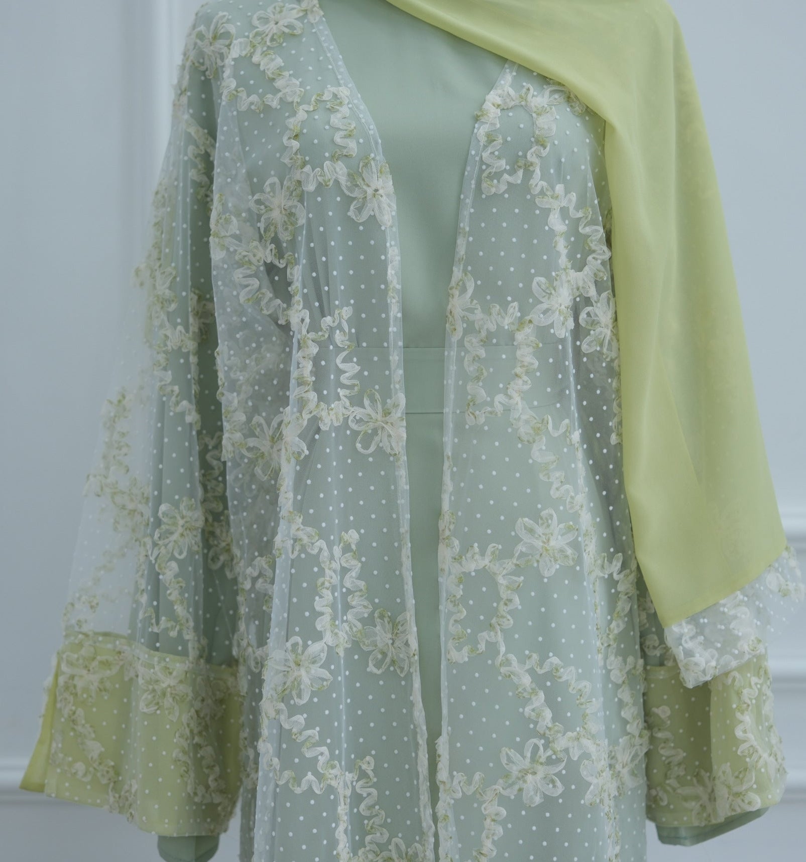 Haya Lace Abaya Set