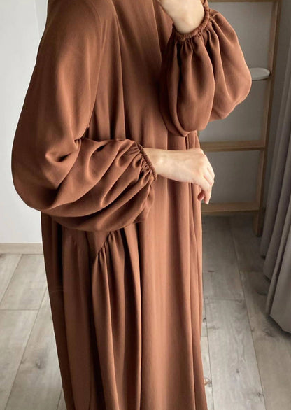 Roohani Balloon Sleeve Abaya