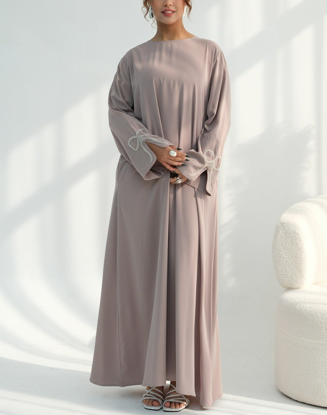 Sumara Bow Embroidery Abaya