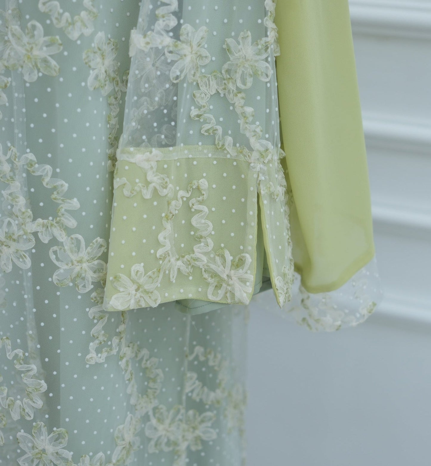 Haya Lace Abaya Set